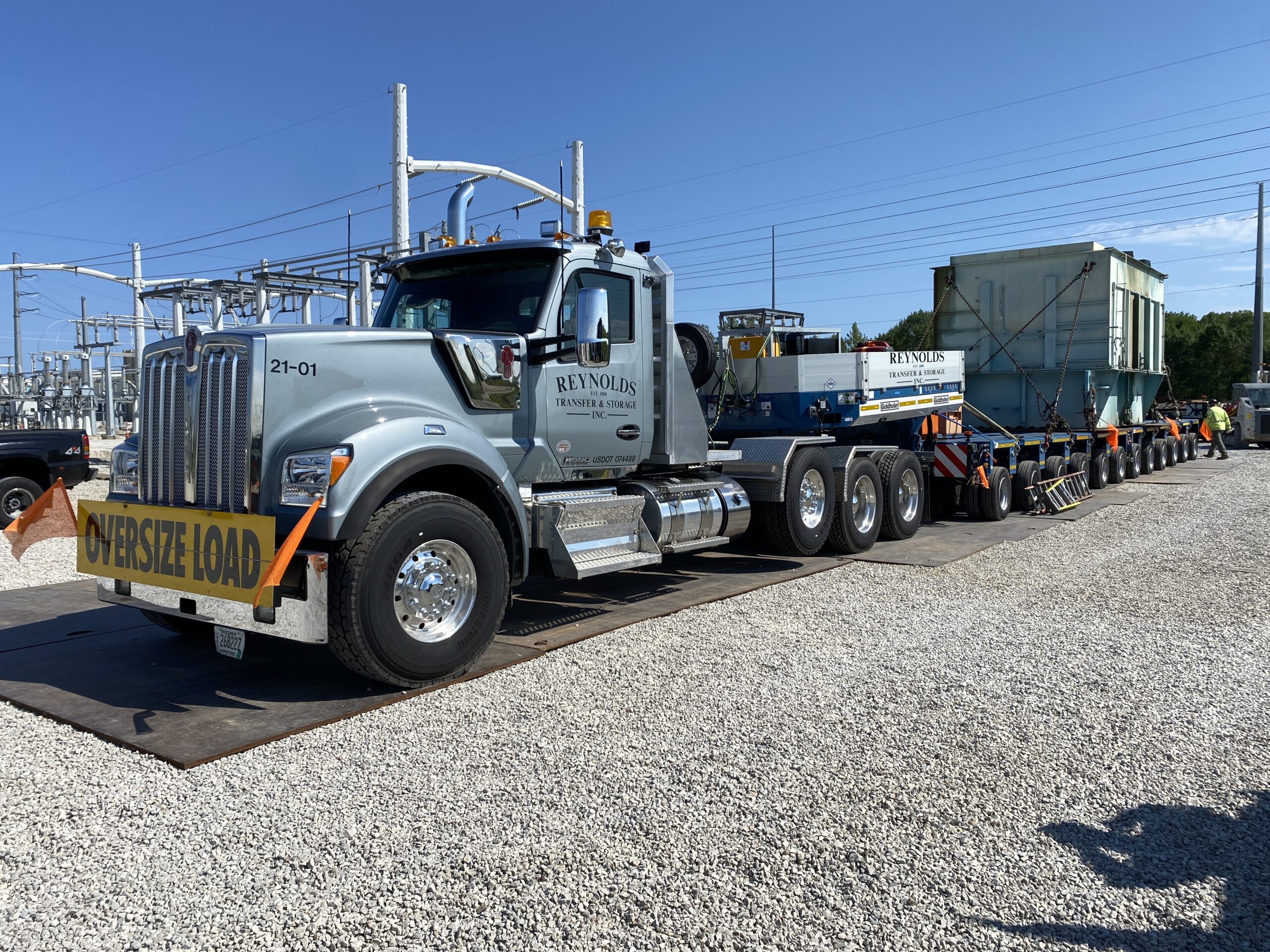 Goldhofer Trailer, heavy hauling and machinery moves